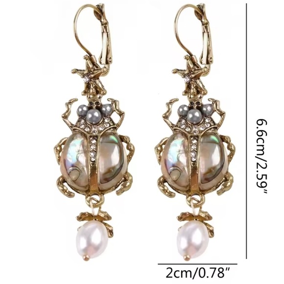 Vintage Pearl Beetle Earrings - Picture 6 of 14